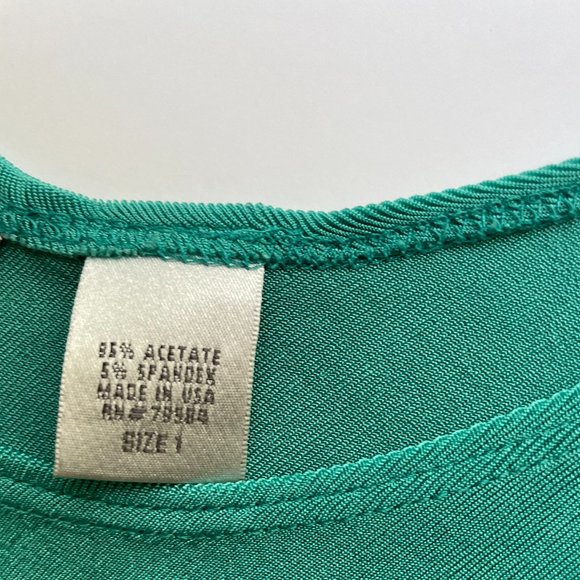 Green Chico's tank top - Picture 2 of 3